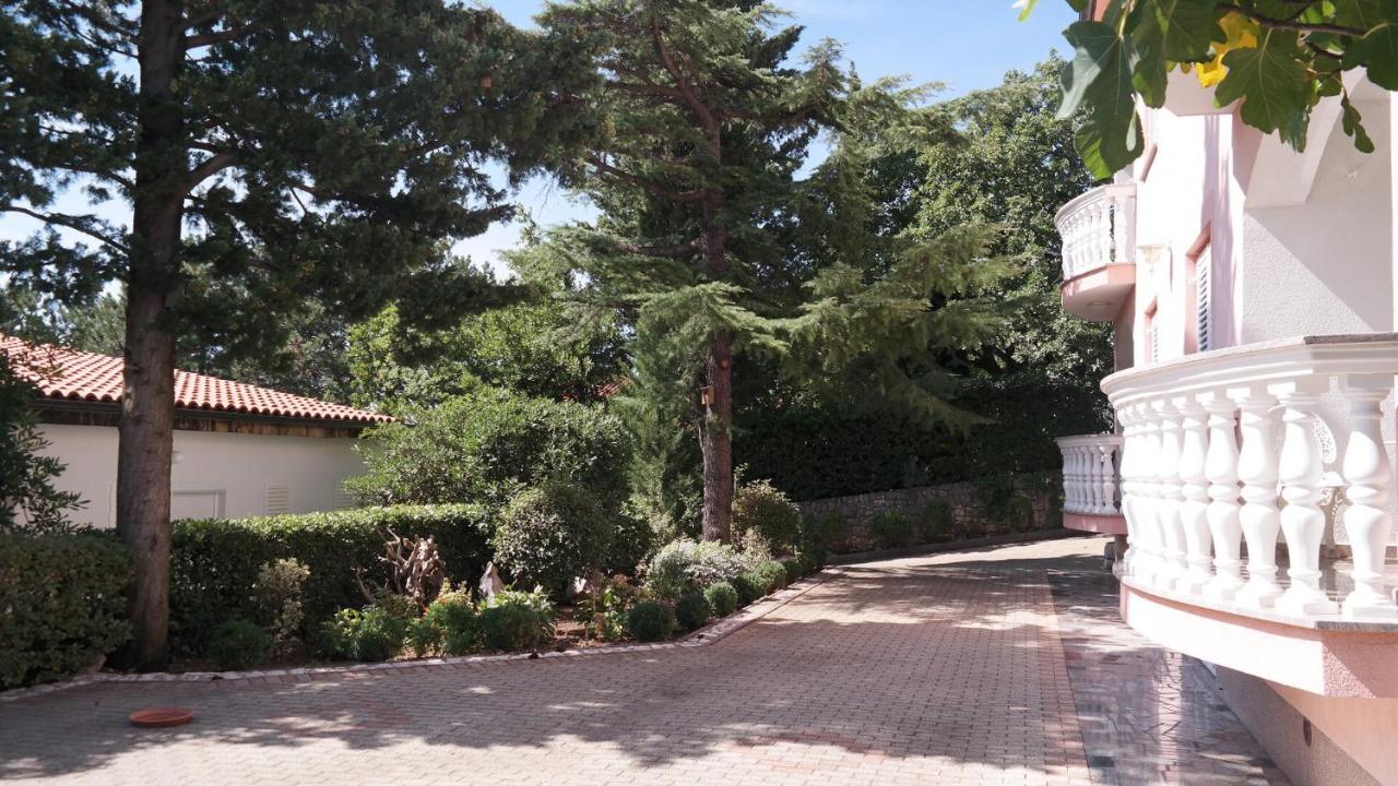 Apartmani Lili Novi Vinodolski Ngoại thất bức ảnh