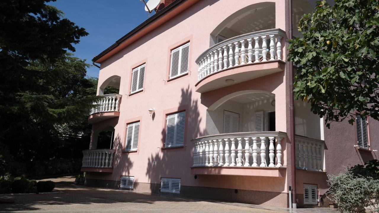 Apartmani Lili Novi Vinodolski Ngoại thất bức ảnh