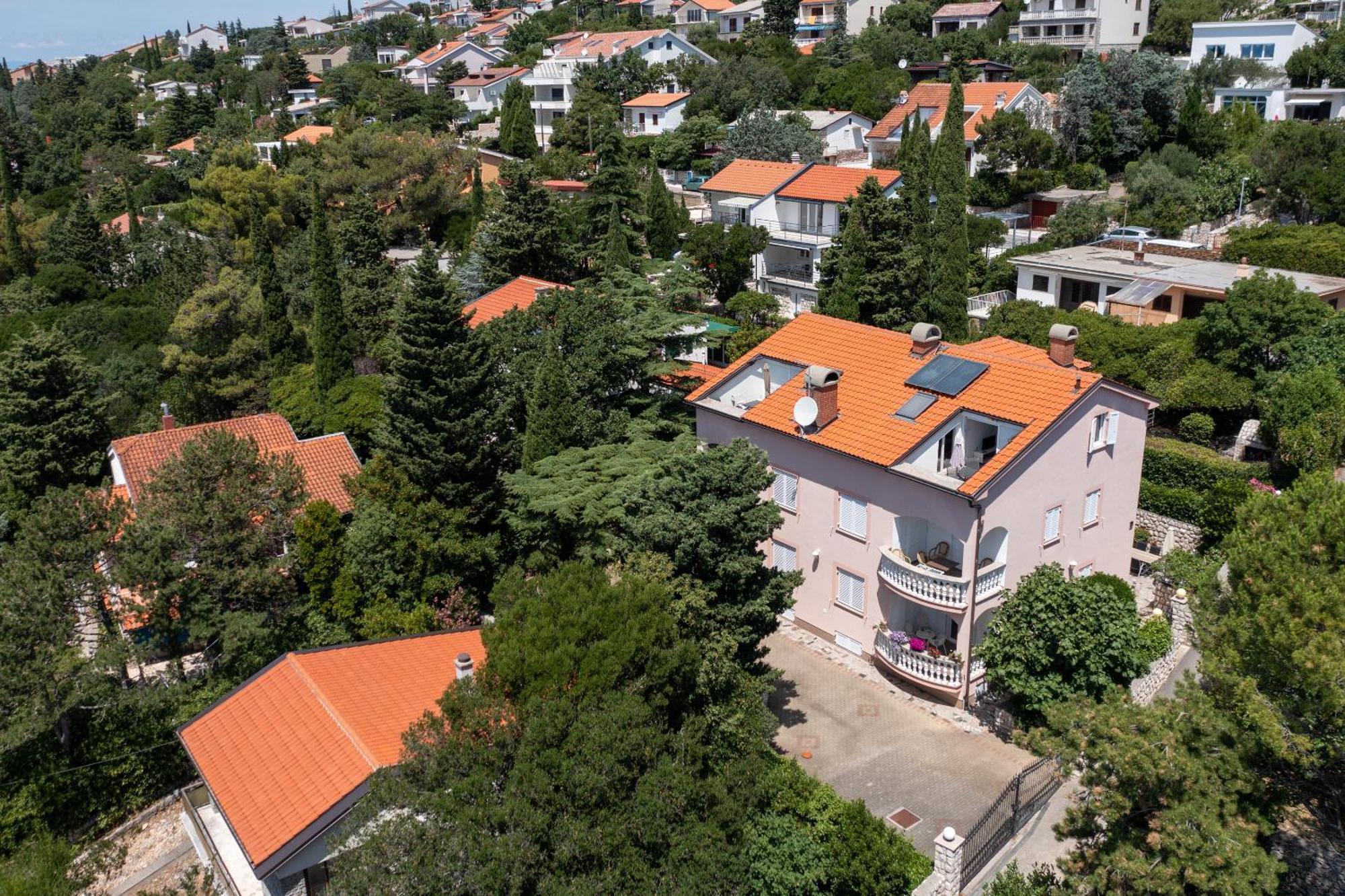 Apartmani Lili Novi Vinodolski Ngoại thất bức ảnh