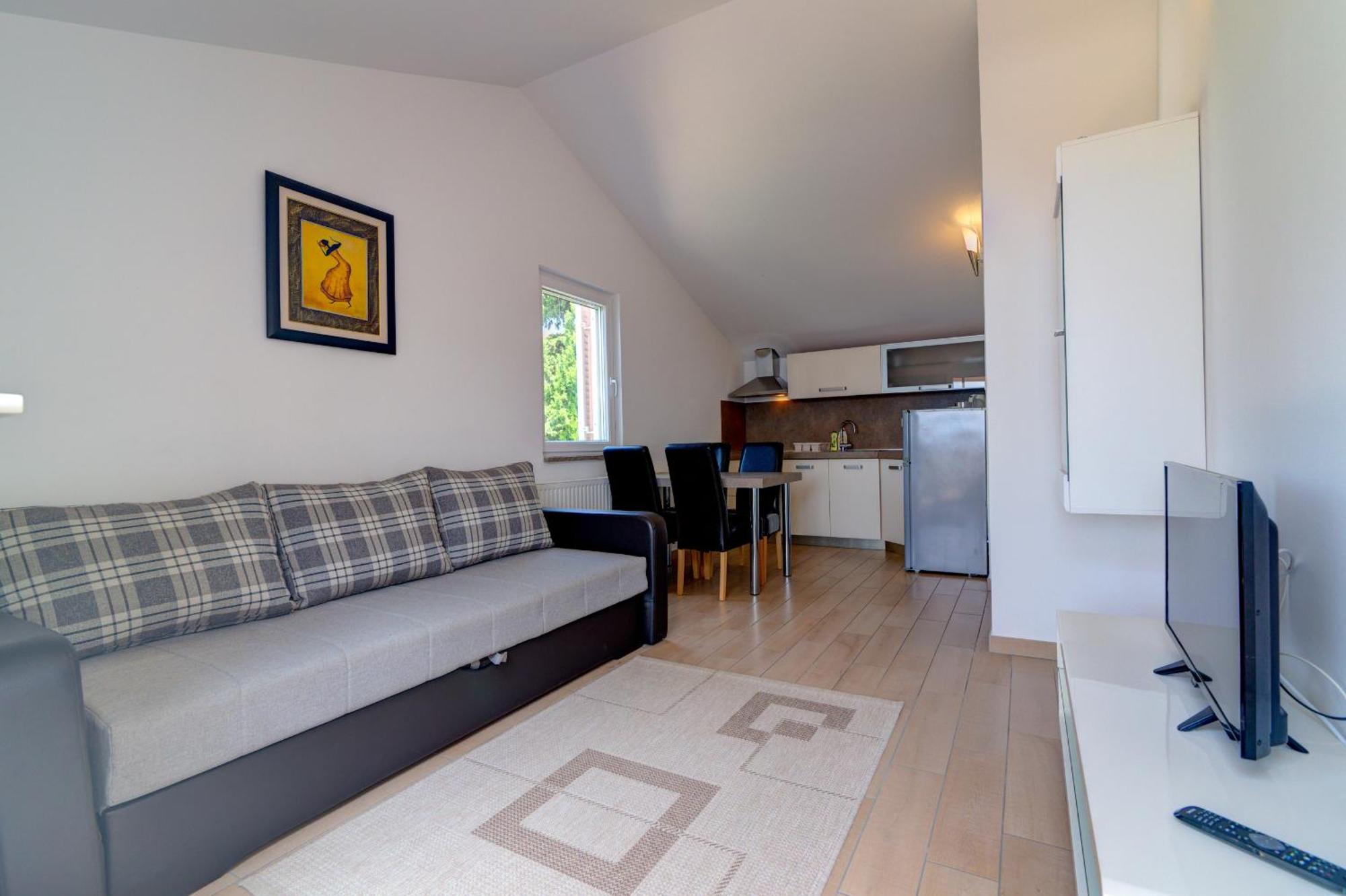 Apartmani Lili Novi Vinodolski Ngoại thất bức ảnh