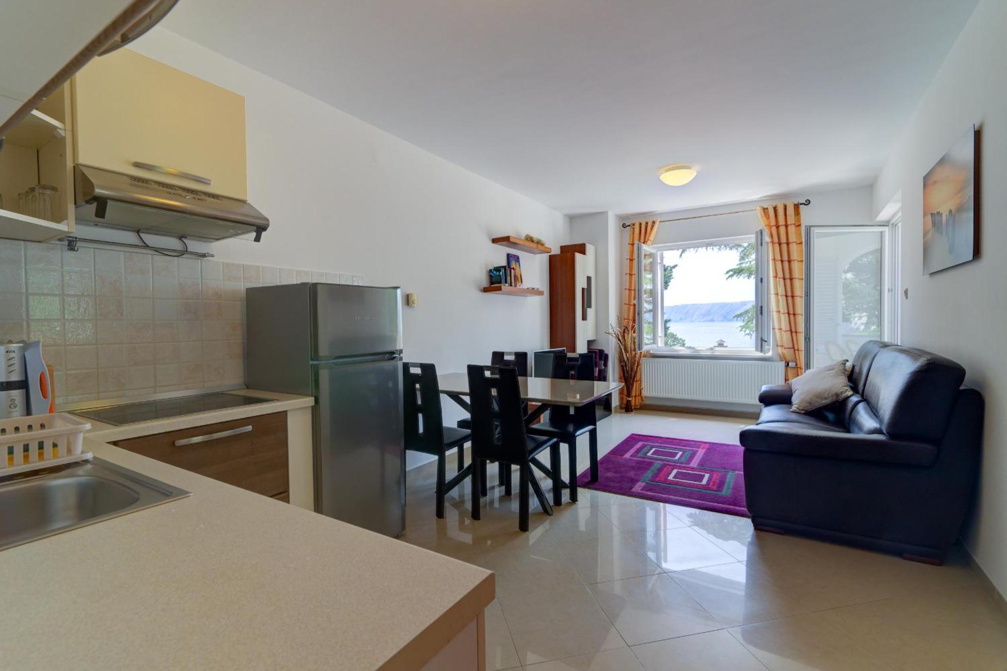 Apartmani Lili Novi Vinodolski Ngoại thất bức ảnh