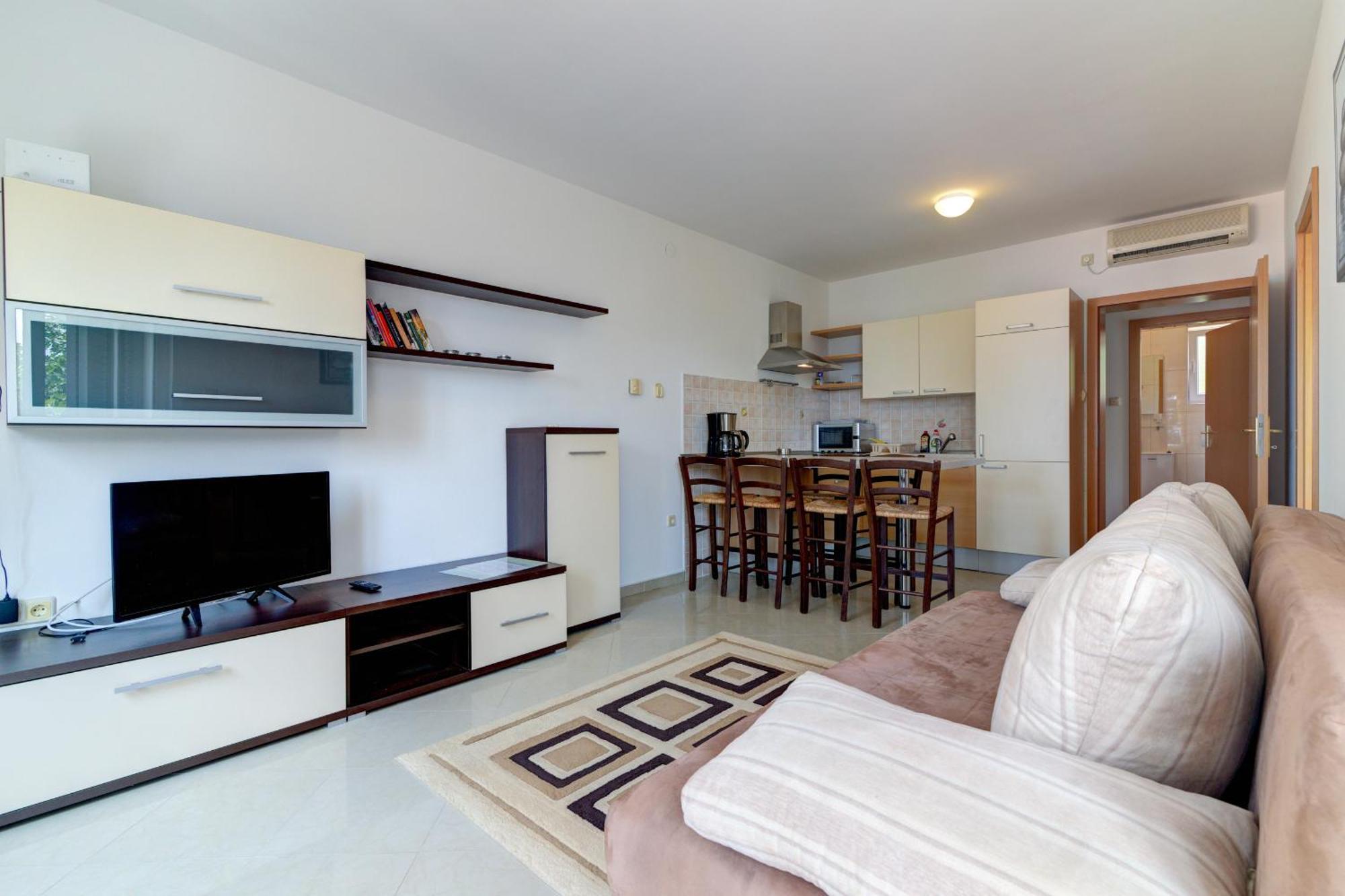 Apartmani Lili Novi Vinodolski Ngoại thất bức ảnh