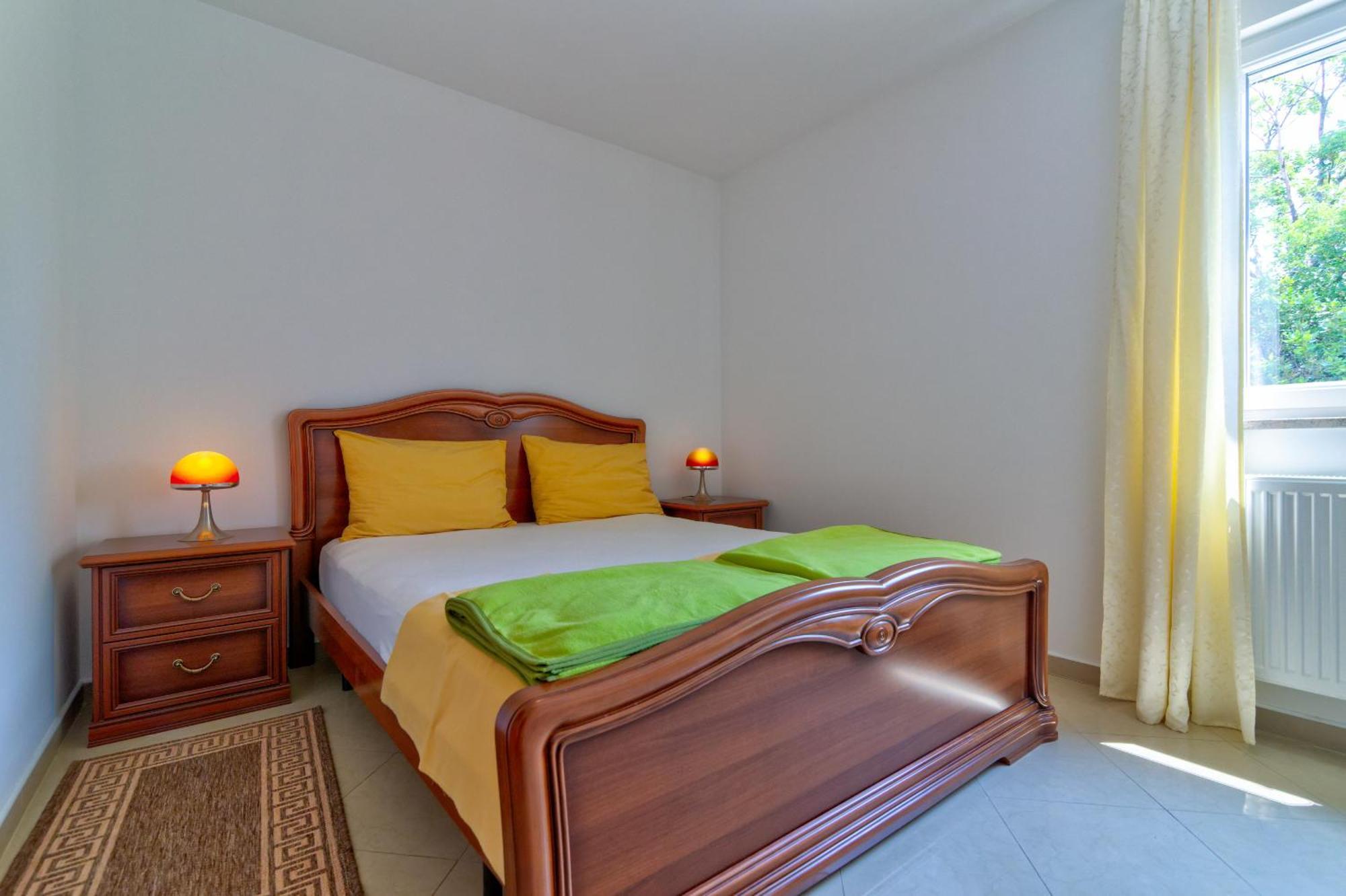 Apartmani Lili Novi Vinodolski Ngoại thất bức ảnh