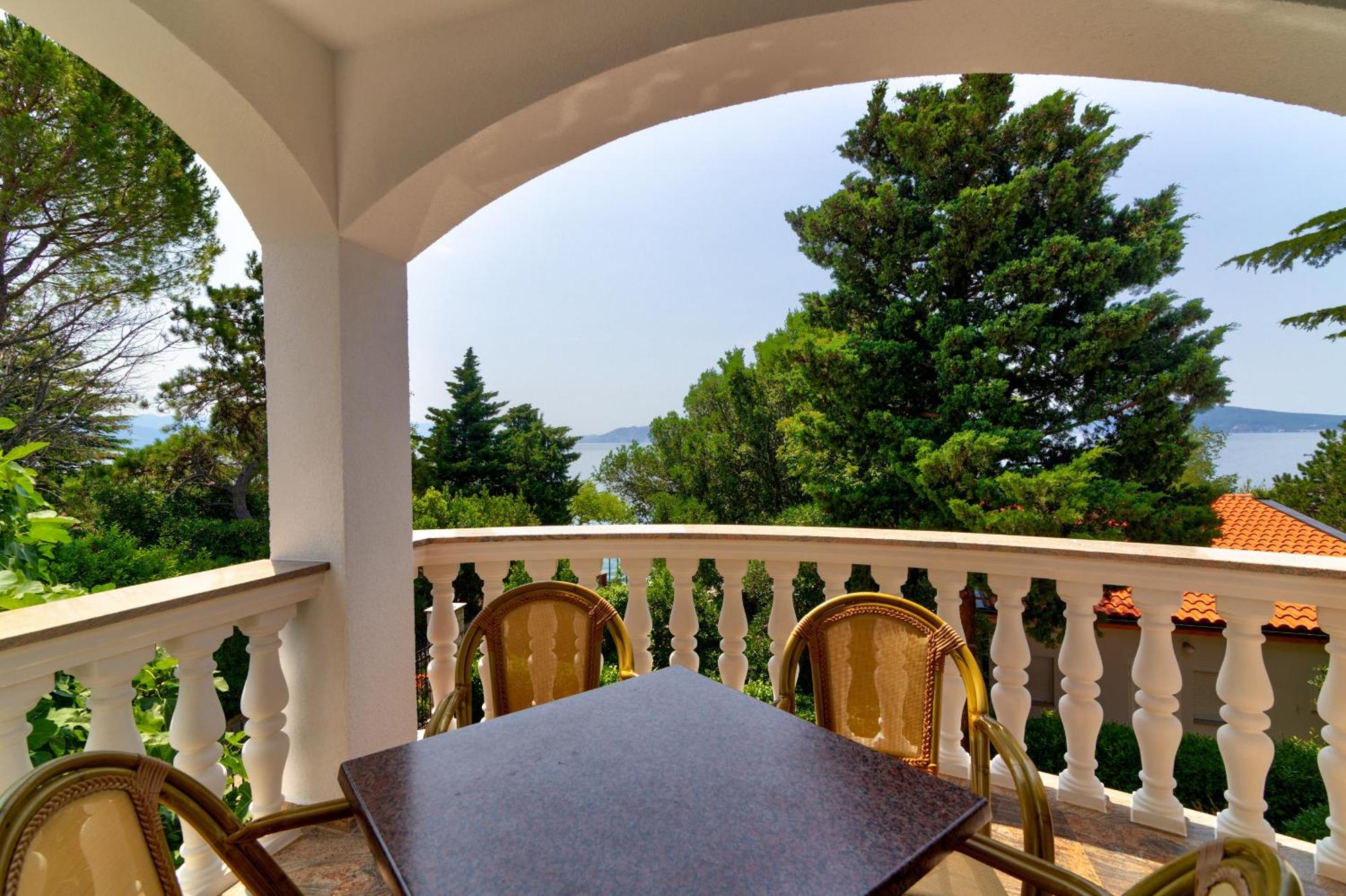 Apartmani Lili Novi Vinodolski Ngoại thất bức ảnh